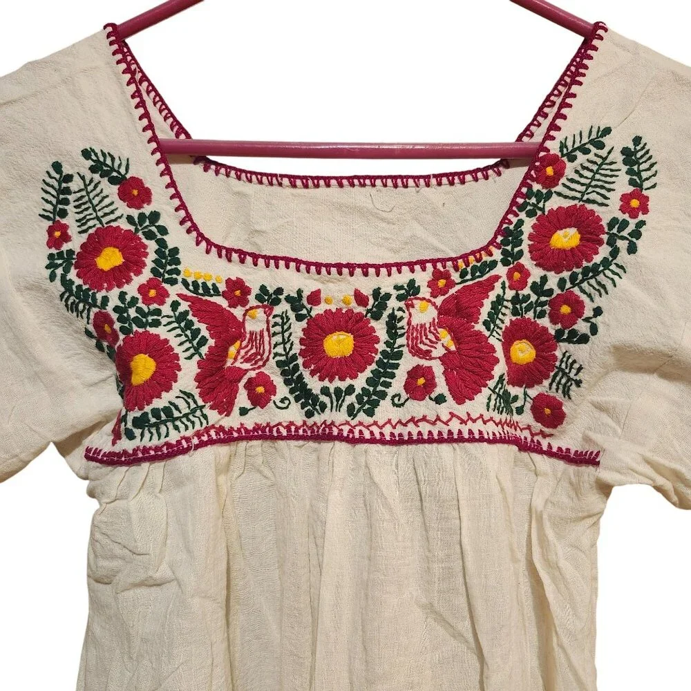 Vintage Women's Small Mexican Gauze Blouse Hand Embroidered Birds Flowers Ivory - Picture 2 of 7